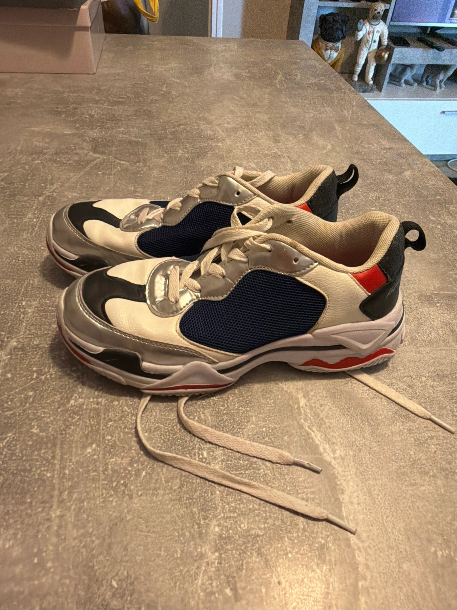 Basket Kaporal taille 38 bon état
